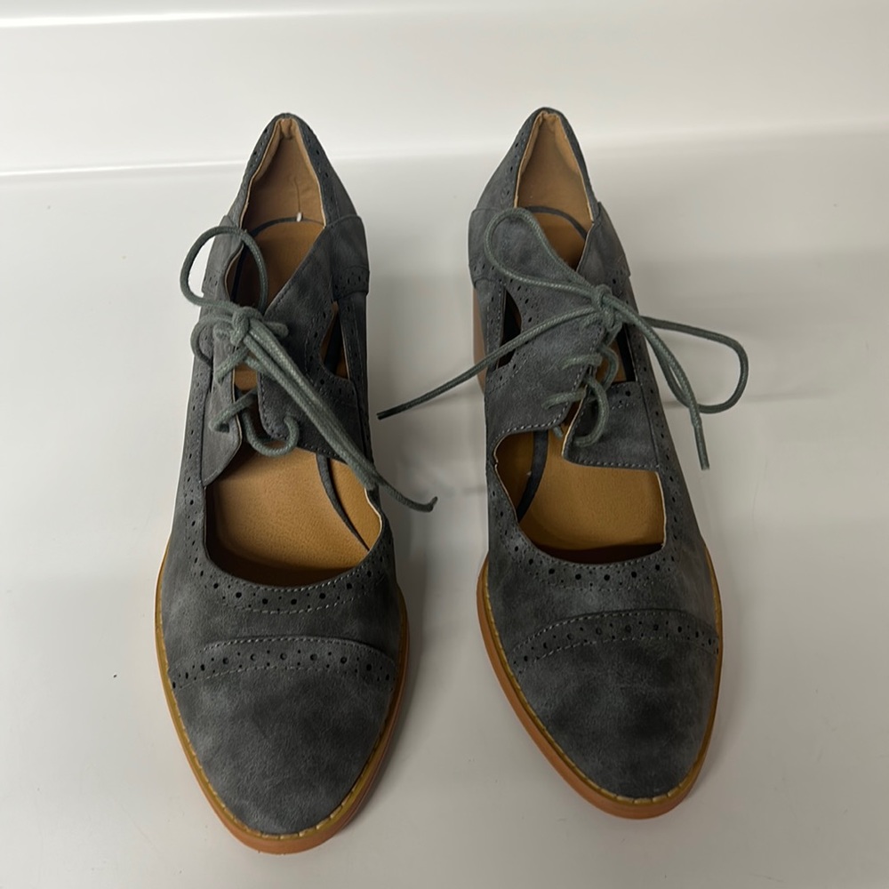 Brand new suede grey shoes